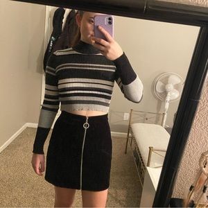 Cropped Brandy sweater